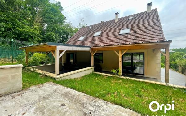 Maison à vendre    6 pièces • 186 m2 Cinqueux