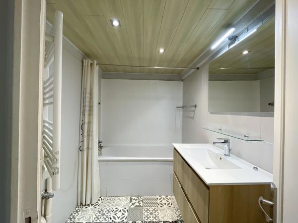 Pertuis (84120) Appartement T2 de 42m2 plus mezzanine de 13m2