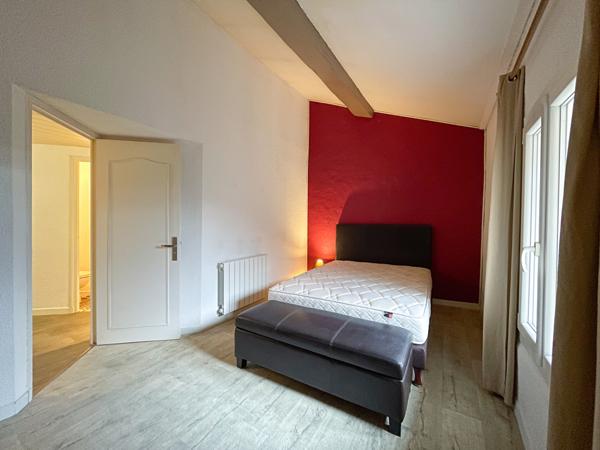 Pertuis (84120) Appartement T2 de 42m2 plus mezzanine de 13m2