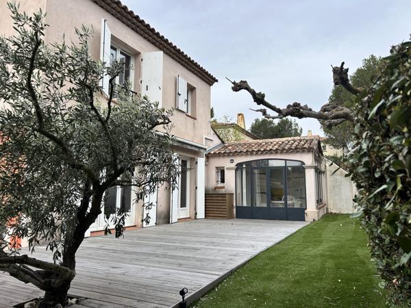 Golf Pont Royal Maison T5 piscine et garage