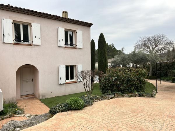 Golf Pont Royal Maison T5 piscine et garage