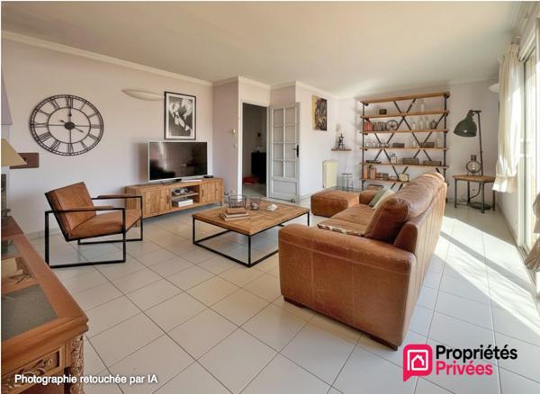 Villa 4 faces Le Soler