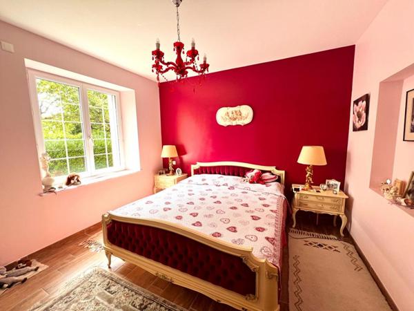 PROPRIETE / 3 LOGEMENTS SANS TRAVAUX