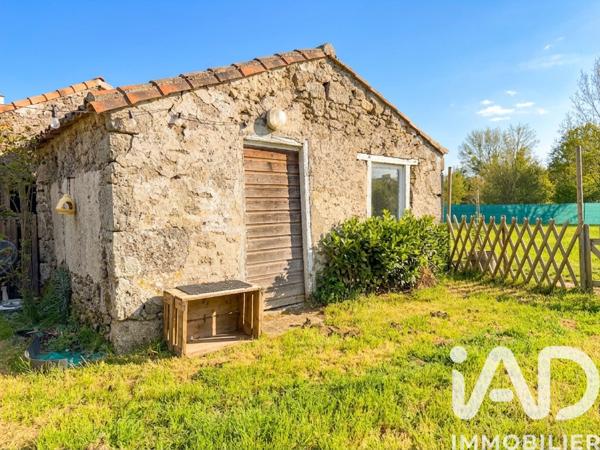 Maison à vendre 5 pièces 107 m² Azay-sur-Thouet