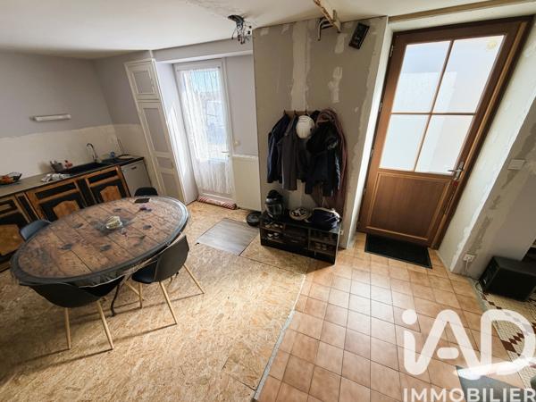Maison à vendre 5 pièces 107 m² Azay-sur-Thouet