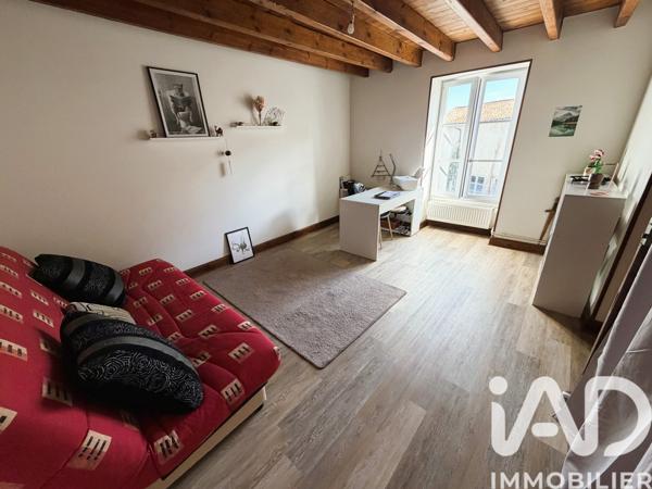 Maison à vendre 5 pièces 107 m² Azay-sur-Thouet