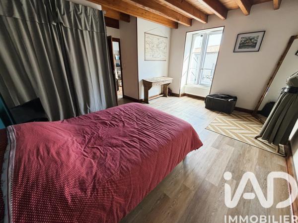 Maison à vendre 5 pièces 107 m² Azay-sur-Thouet