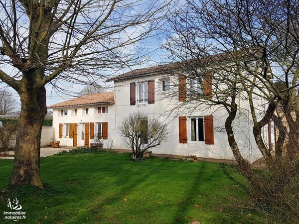 MAISON ANCIENNE ET DEPENDANCES SUR 8760M²