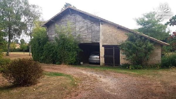 MAISON ANCIENNE ET DEPENDANCES SUR 8760M²