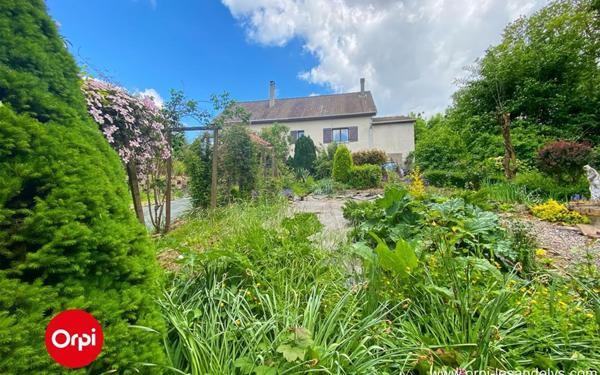 Maison à vendre    8 pièces • 159 m2 Pont-Saint-Pierre