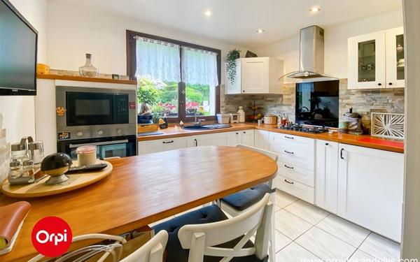 Maison à vendre    8 pièces • 159 m2 Pont-Saint-Pierre