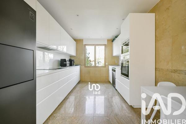Maison à vendre 6 pièces 192 m² Rueil-Malmaison