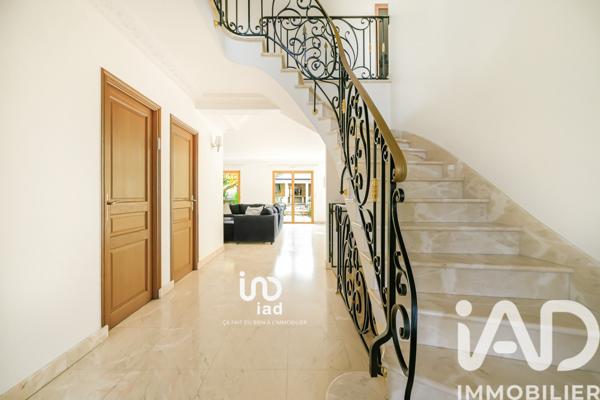 Maison à vendre 6 pièces 192 m² Rueil-Malmaison