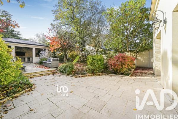 Maison à vendre 6 pièces 192 m² Rueil-Malmaison