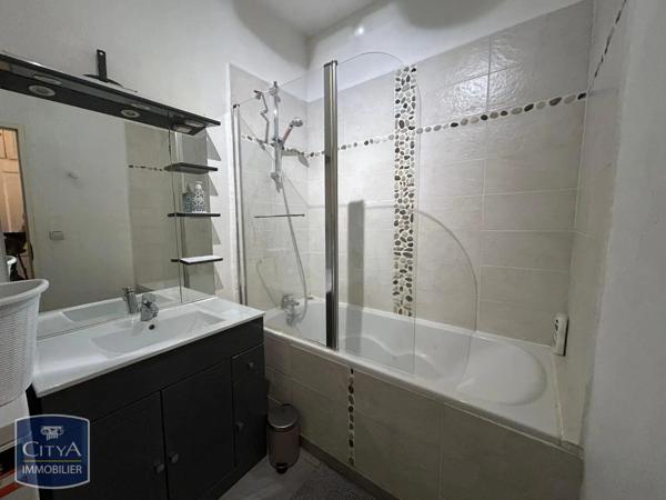 Appartement à louer 1 pièce 27.57m²