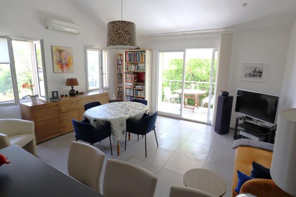 Vente Maison82 m² - 3 Pièces - ROQUEBRUNE SUR ARGENS (83520)