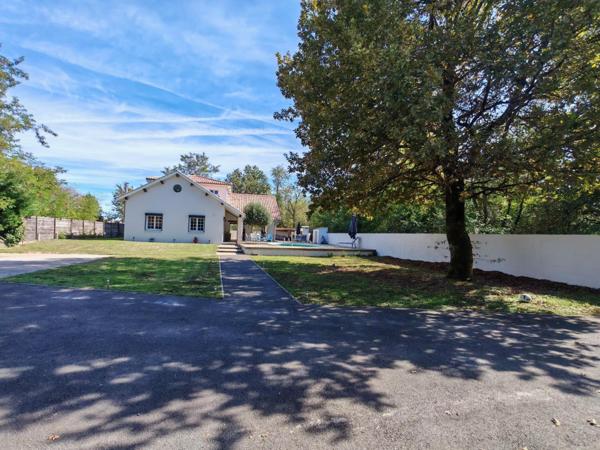 Villa 5 pièces de 167 M2