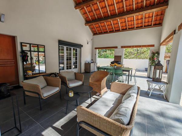 Villa 5 pièces de 167 M2