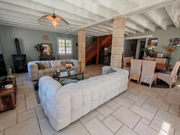 Villa 5 pièces de 167 M2