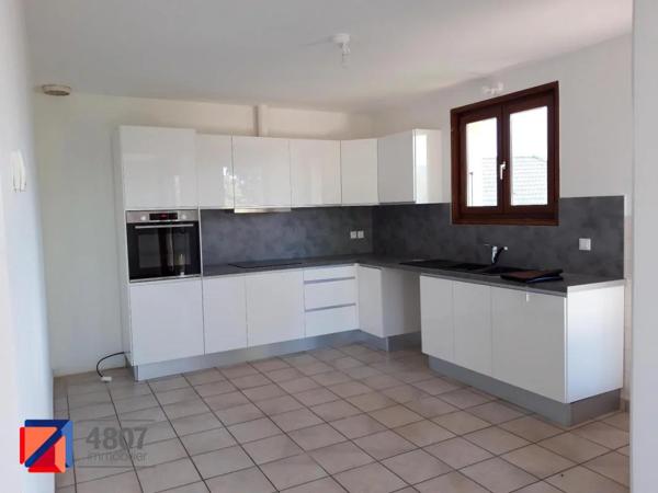 Maison à louer à Viuz-en-Sallaz (74250)
