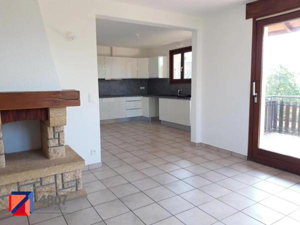 Maison à louer à Viuz-en-Sallaz (74250)