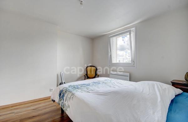 EXCLUSIVITÉ - CARHAIX-PLOUGUER - MAISON DE VILLE 6 PIÈCES AVEC JARDIN - DPE C