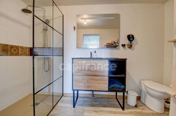 EXCLUSIVITÉ - CARHAIX-PLOUGUER - MAISON DE VILLE 6 PIÈCES AVEC JARDIN - DPE C