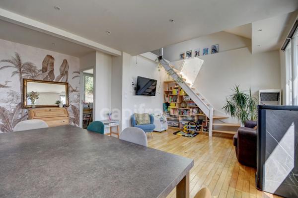 EXCLUSIVITÉ - CARHAIX-PLOUGUER - MAISON DE VILLE 6 PIÈCES AVEC JARDIN - DPE C