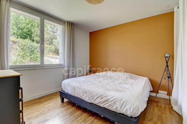 EXCLUSIVITÉ - CARHAIX-PLOUGUER - MAISON DE VILLE 6 PIÈCES AVEC JARDIN - DPE C