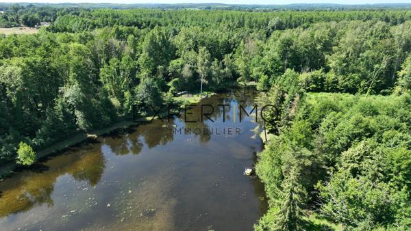 Lombron (72450) TERRAIN DE LOISIR avec EAU ET ELECTRICITÉ DISPONIBLE