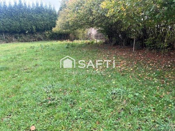 Terrain constructible 1496 m2