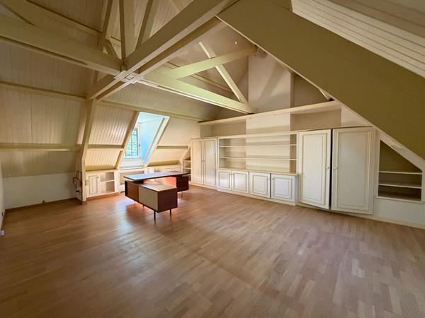 Belle propriété de 196m2 au coeur de la forêt