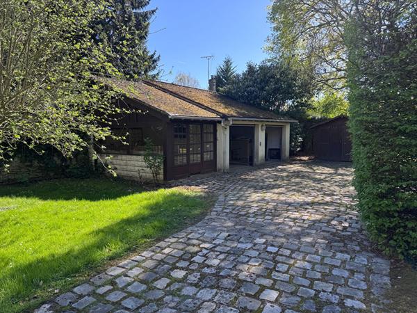 Belle propriété de 196m2 au coeur de la forêt