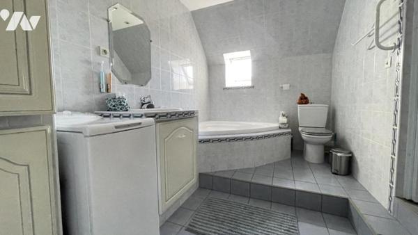 MAISON - SAINT-PIERRE-DES-CORPS 