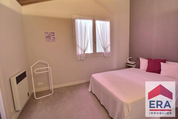 Maison Pierrelatte 7 pièce(s) 245 m2