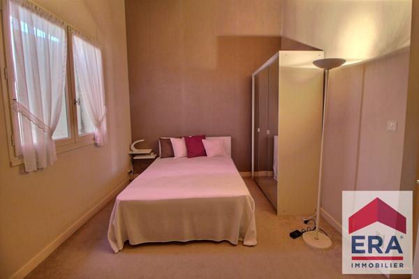 Maison Pierrelatte 7 pièce(s) 245 m2