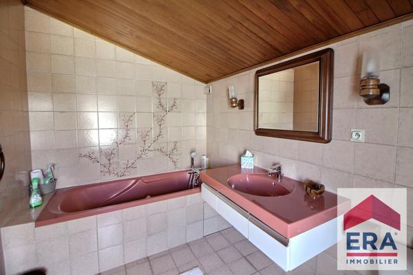 Maison Pierrelatte 7 pièce(s) 245 m2