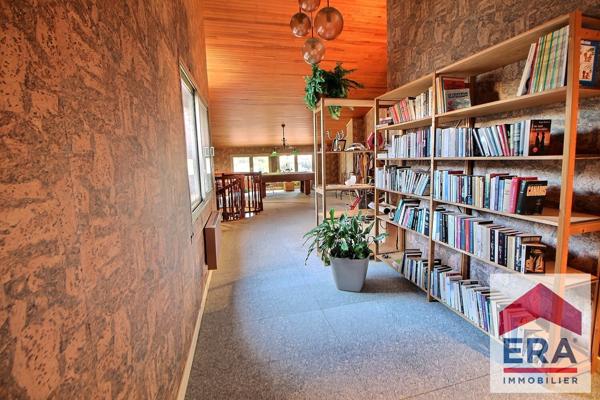 Maison Pierrelatte 7 pièce(s) 245 m2