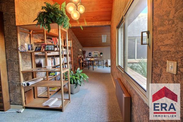 Maison Pierrelatte 7 pièce(s) 245 m2