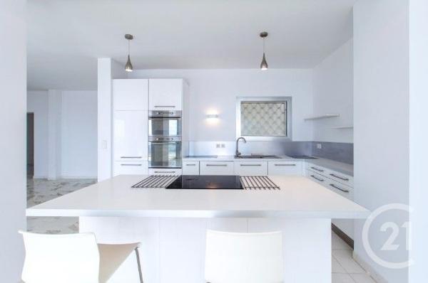 Appartement F4 à vendre  4 pièces - 165 m2 VILLEFRANCHE SUR MER - 06