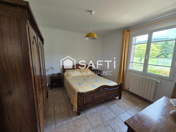 Villa familiale avec piscine, terrasses et excellente performance énergétique