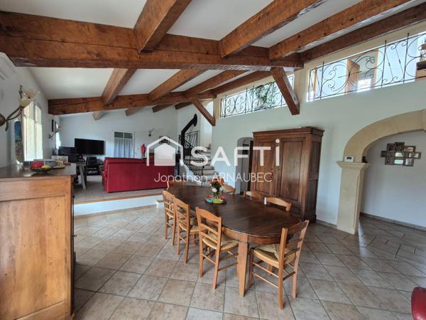 Villa familiale avec piscine, terrasses et excellente performance énergétique