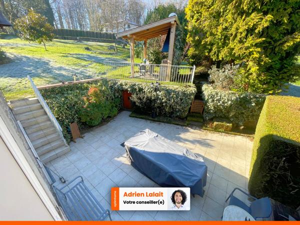 Maison 3 chambres, 1 bureau, grand jardin, très bon état