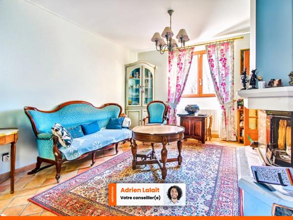 Maison 3 chambres, 1 bureau, grand jardin, très bon état