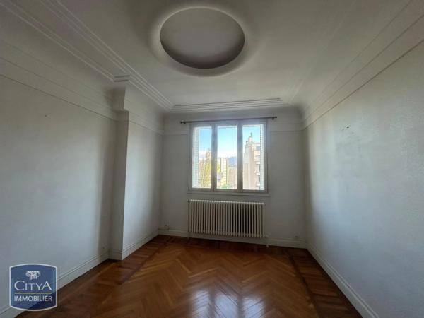 Appartement à louer 2 pièces 67.82m² Grenoble (38000)