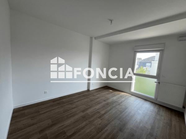 Location Appartement 3 pièces 63.11 m² - Laval 53000