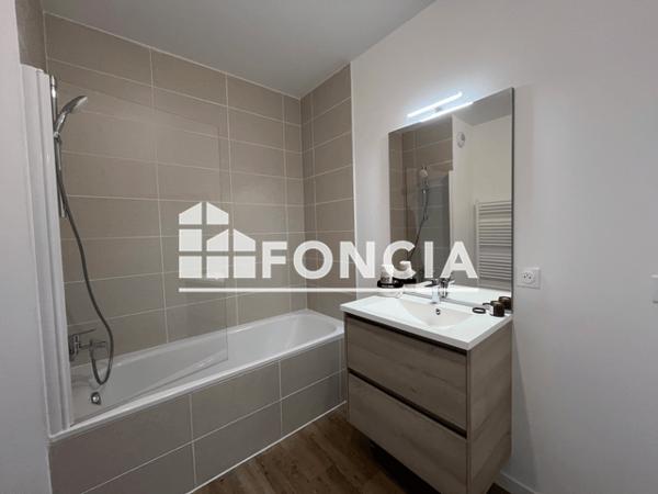 Location Appartement 3 pièces 63.11 m² - Laval 53000