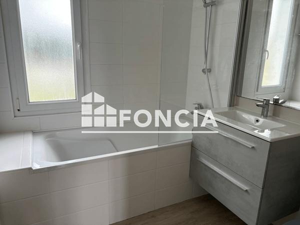 Location Maison 6 pièces 137.9 m² - 1 VENELLE DE TREVROS Plestin-les-grèves 22310