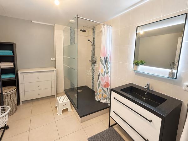 Maison Verneuil Sur Seine 4 pièce(s) 75 m2 255 000 € **  - Référence  1835