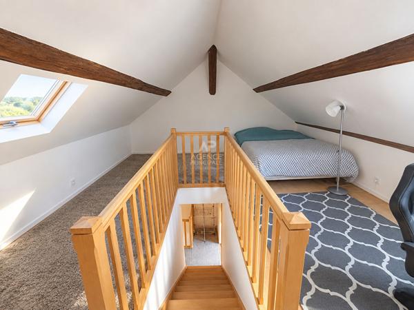 Maison Verneuil Sur Seine 4 pièce(s) 75 m2 255 000 € **  - Référence  1835